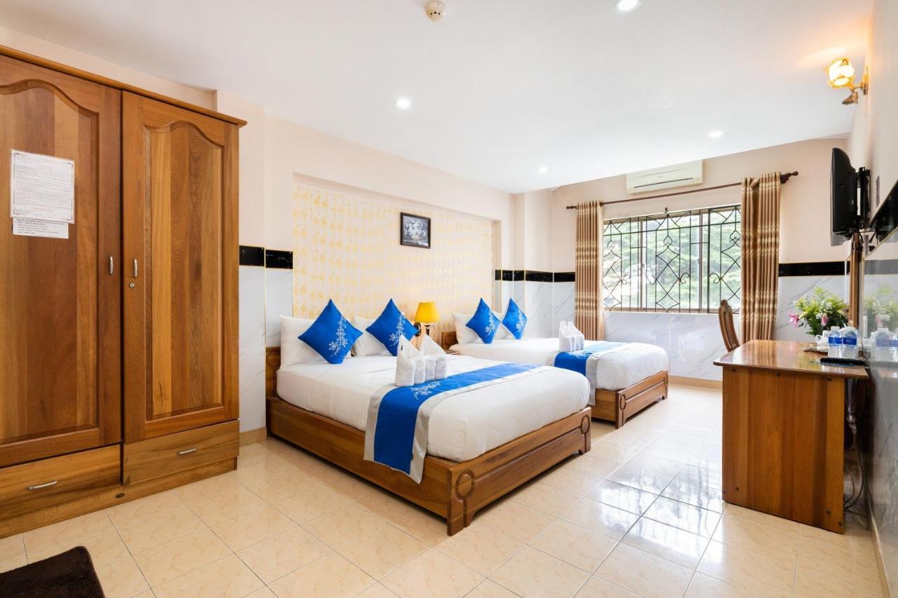 Khach San Hong Phat Ho Chi Minh City Bagian luar foto