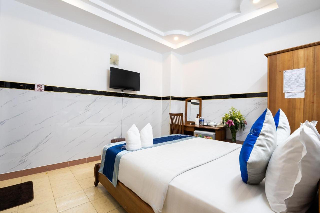 Khach San Hong Phat Ho Chi Minh City Bagian luar foto